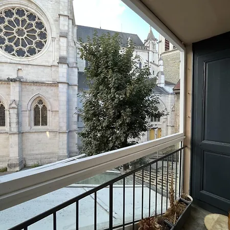 Le 75 Apartment